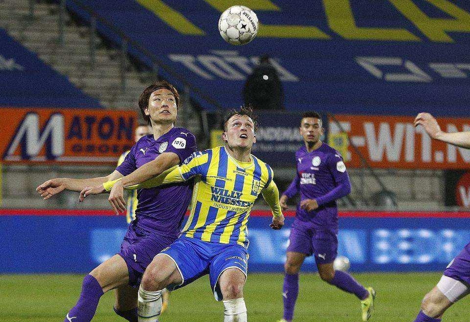 直言不讳地 直言不讳地