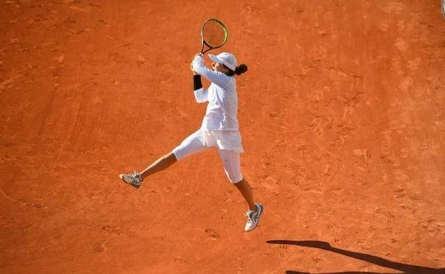 库里简短致 库里简短致